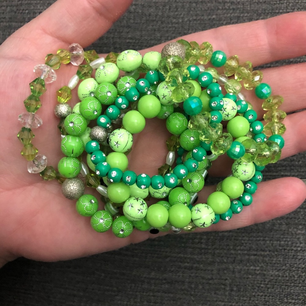 Green Bracelets ππ’π© - Picture 2 of 2